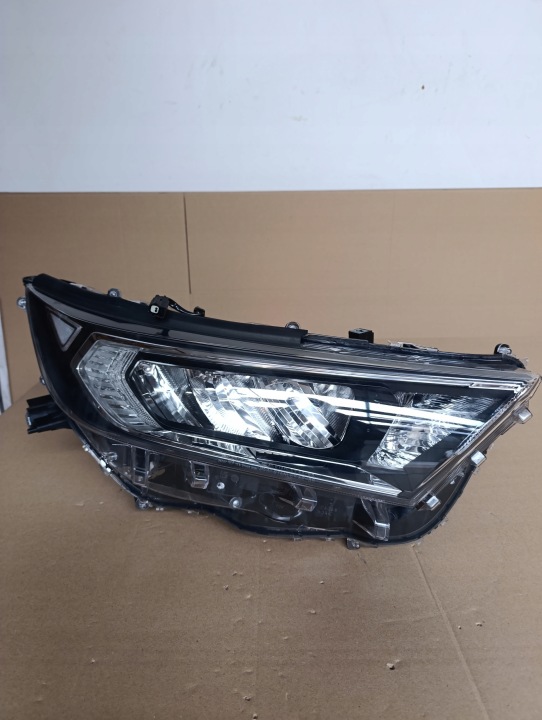 Oikea ajovalo Toyota RAV4 RAV 4 V 2019-2025