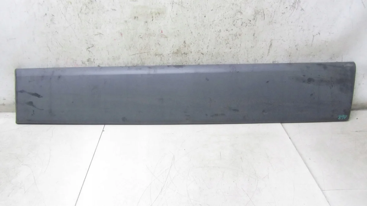 Renault Trafic Moulure latérale gauche 8200036093