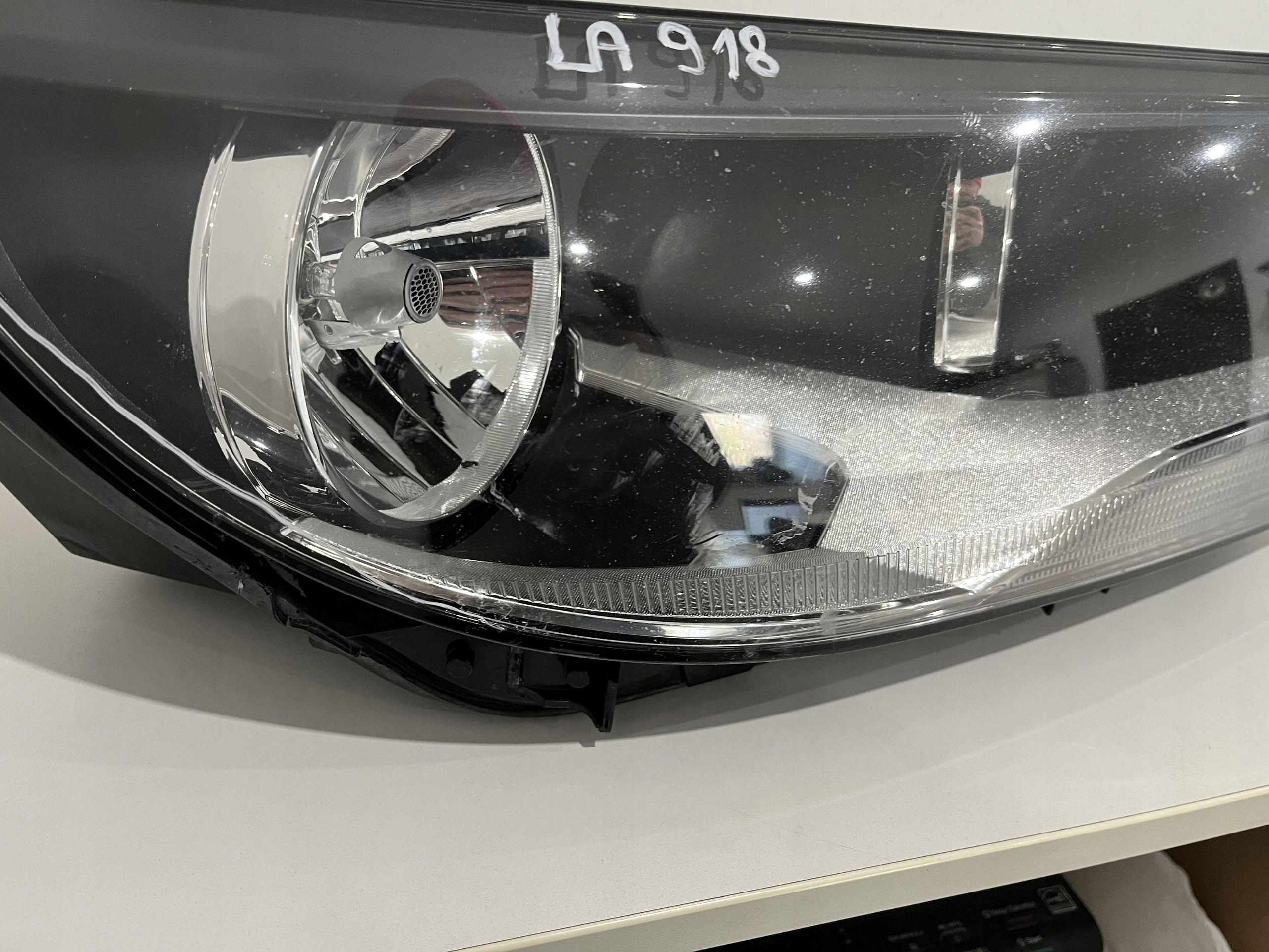 VW Tiguan I 5N0 Scheinwerfer rechts H7 5N0941006C image 4