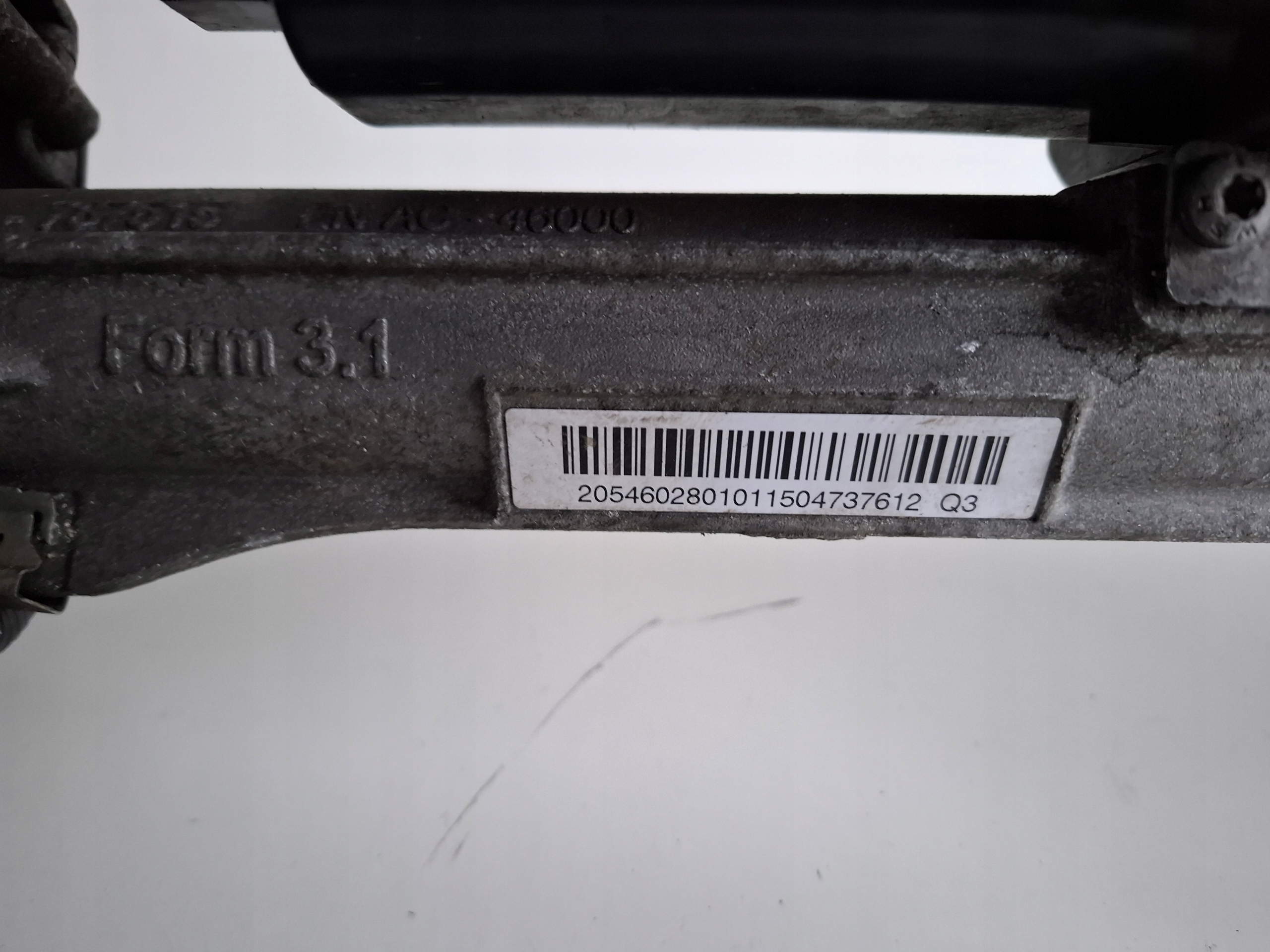 Ohjausvaihde Mercedes C-luokka W205 taka-akseli 2054602801