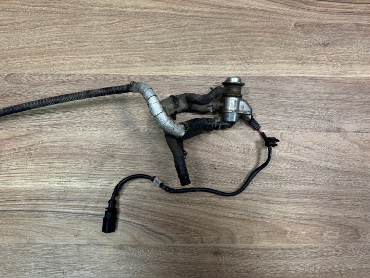 AdBlue-Injektor VW Audi 3.0 TDI 2H6131113B