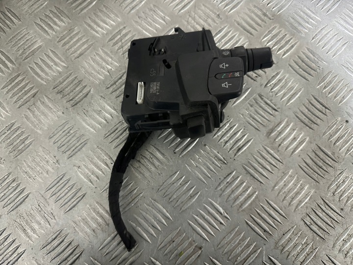 RENAULT KANGOO II III COMBINED SWITCH WIPERS RADIO 7701068116 A
