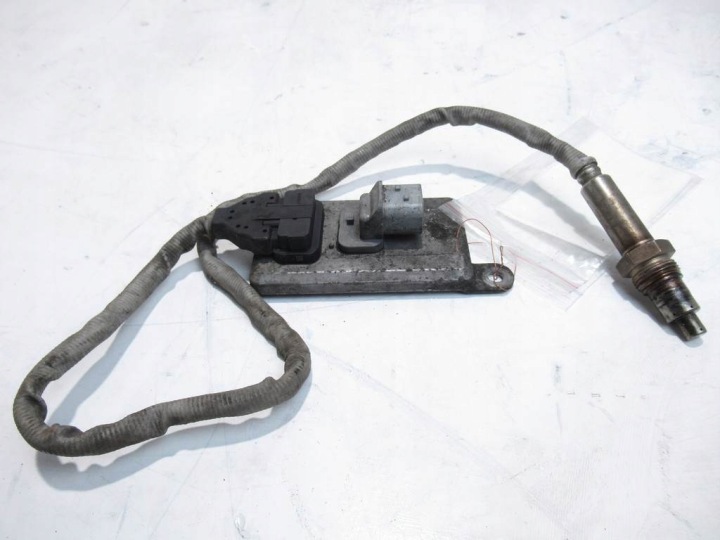NoX-anturi A0101539528 MERCEDES ACTROS MP4/MP5 1845 L
