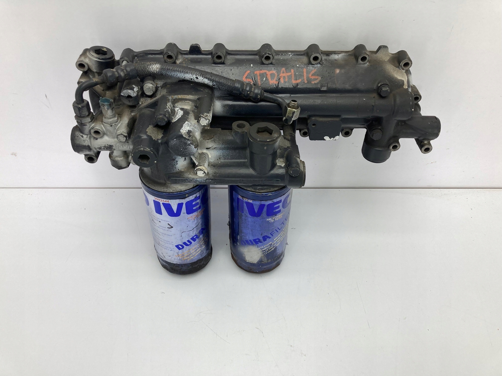 IVECO STRALIS CURSOR 10 Oil Filter Base 50432916 504066211 504035152 image 2