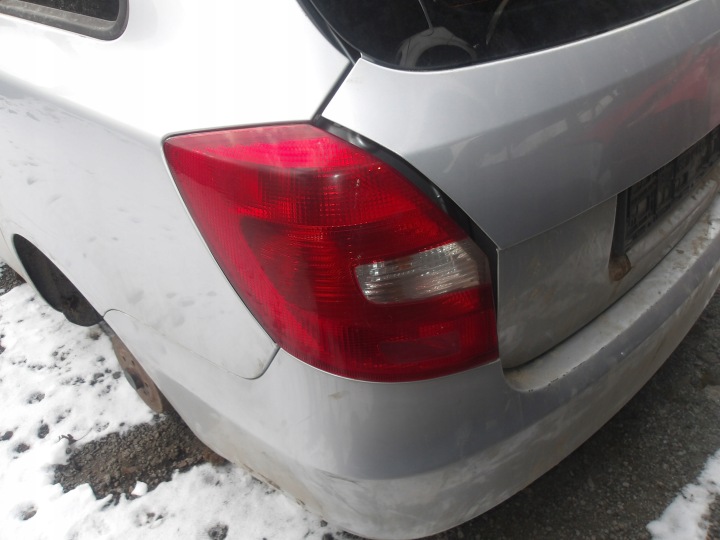Linker achterlamp Skoda Fabia II Combi