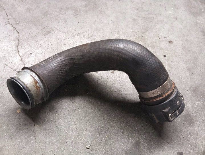 Mercedes-Benz GL X166 A1665000975 Water Coolant Hoses