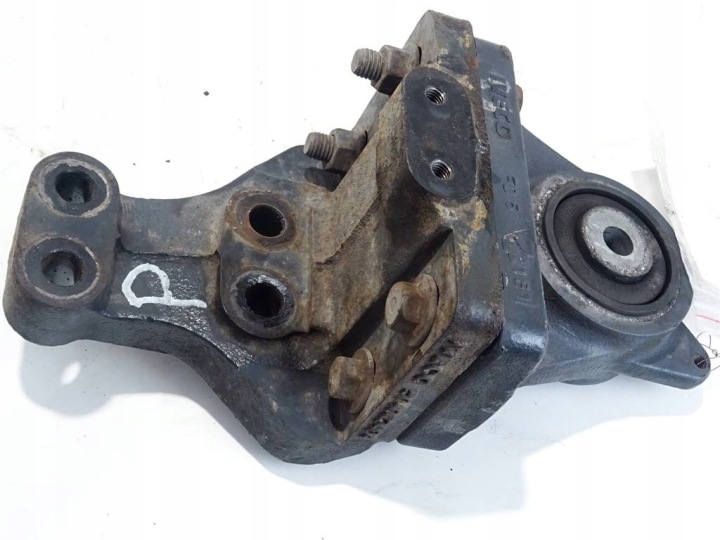 Suporte de Cabine Direito Dianteiro 500357205 IVECO STRALIS I AS 440S45, AT 440S45