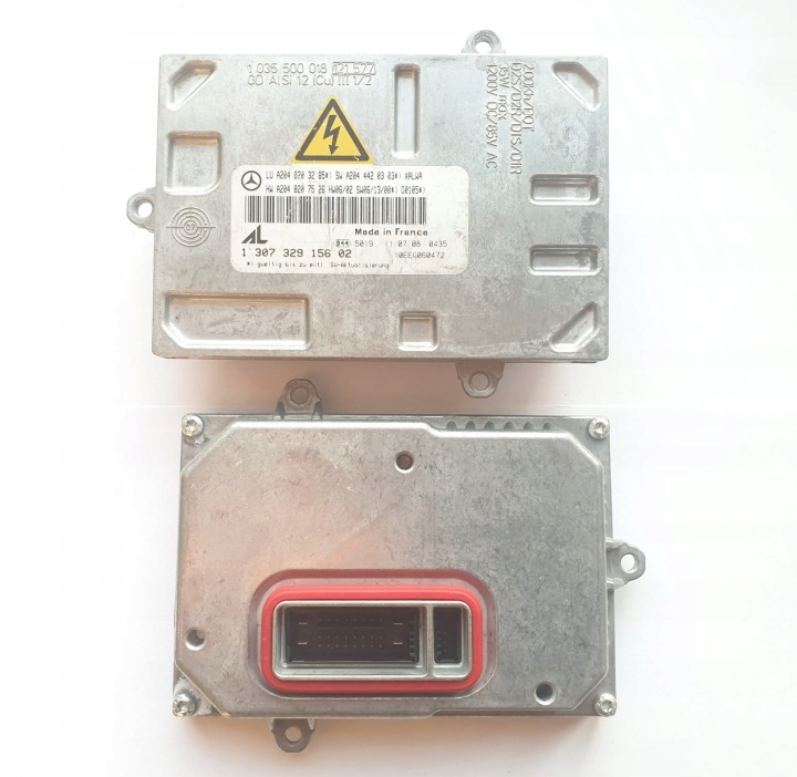 Alkuperäinen Xenon-muunnin MERCEDES W204 A2048203285 130732915602