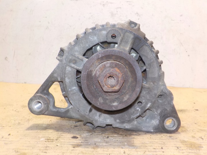 Generator VW Passat B5 1.6B 0123310022