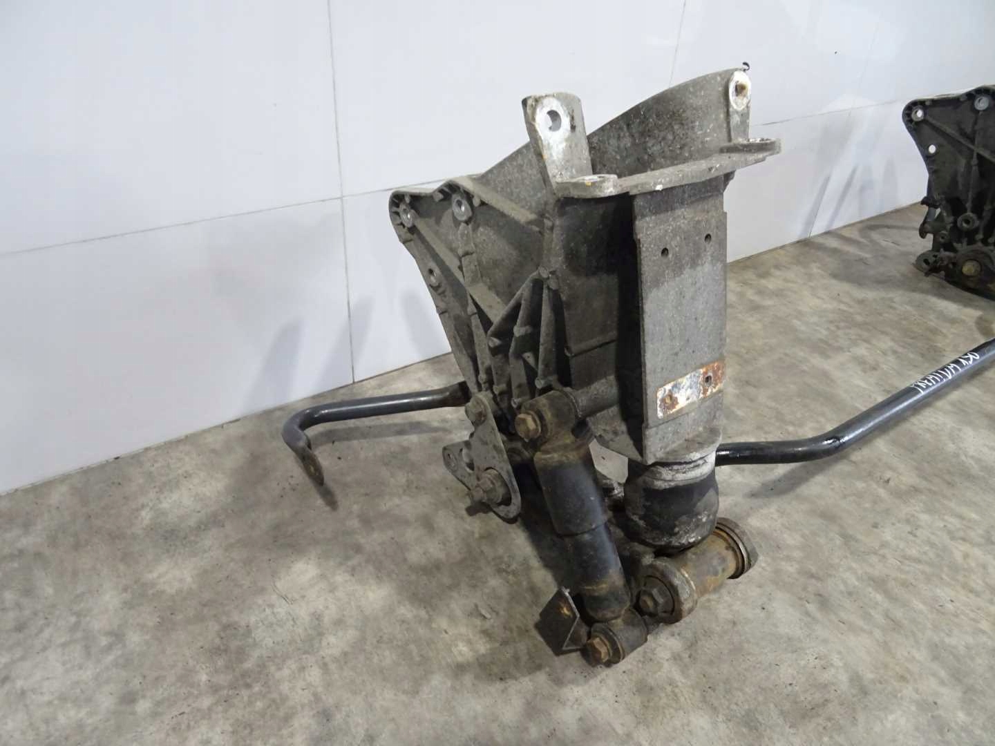 Mécanisme de bascule cabine Renault Premium DXi image 3