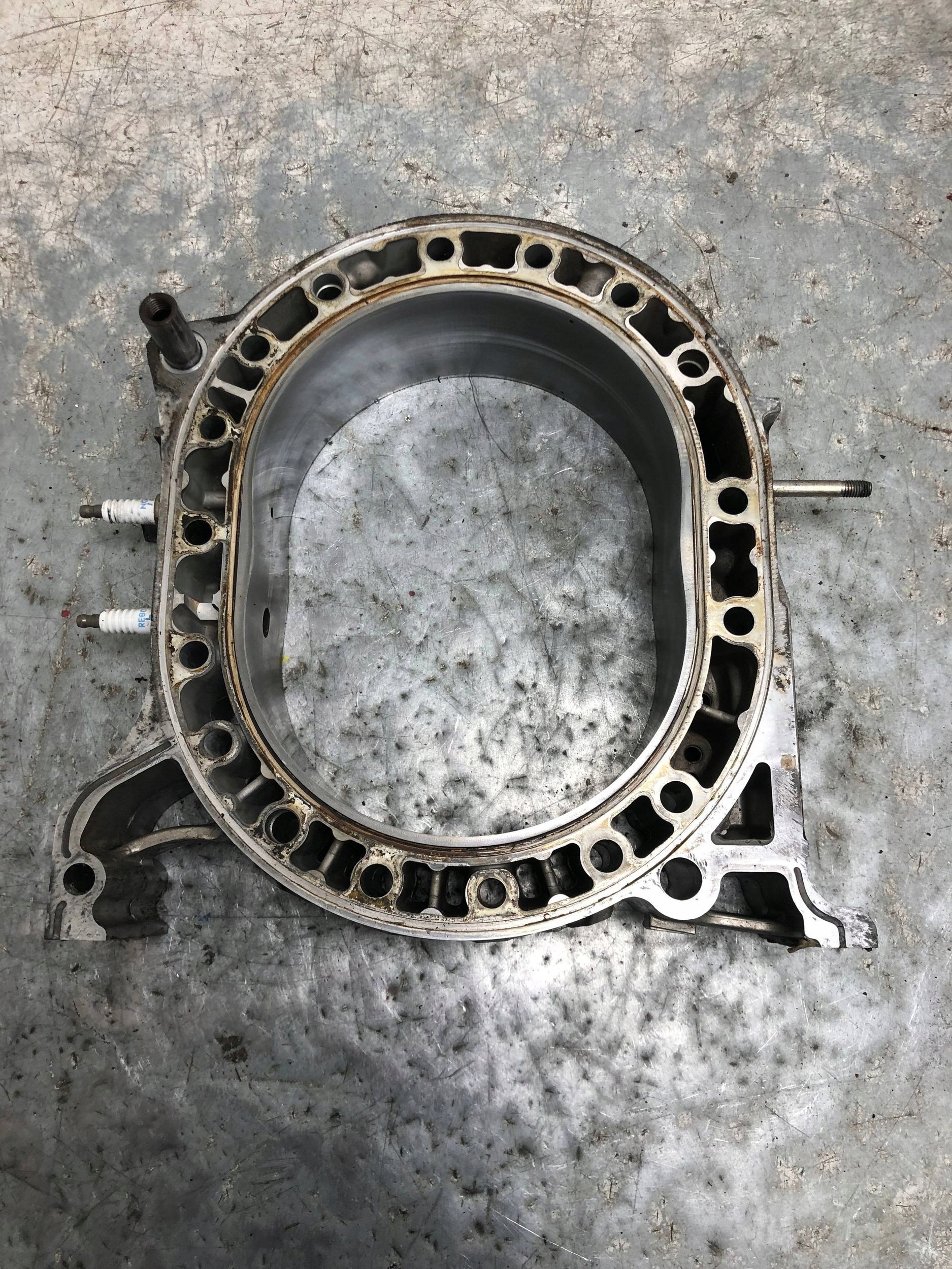 Bloco do cilindro Mazda RX8 RX-8 1.3B Wankel image 2