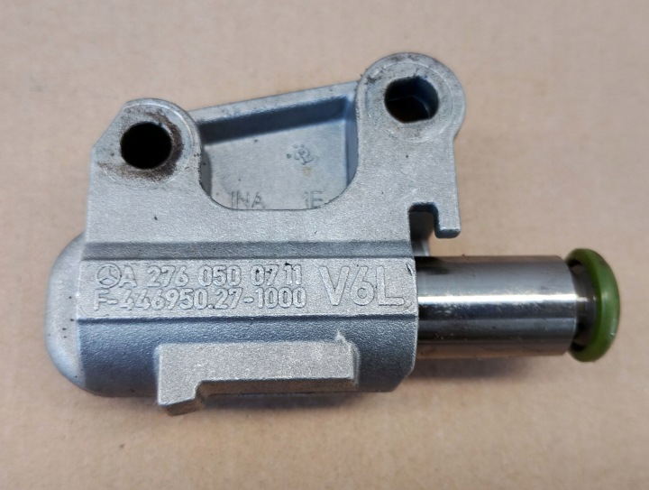 Jakohihnan kiristin Mercedes W218 W212 W221 W204 W205 3.5 V6 M276 A2760500711