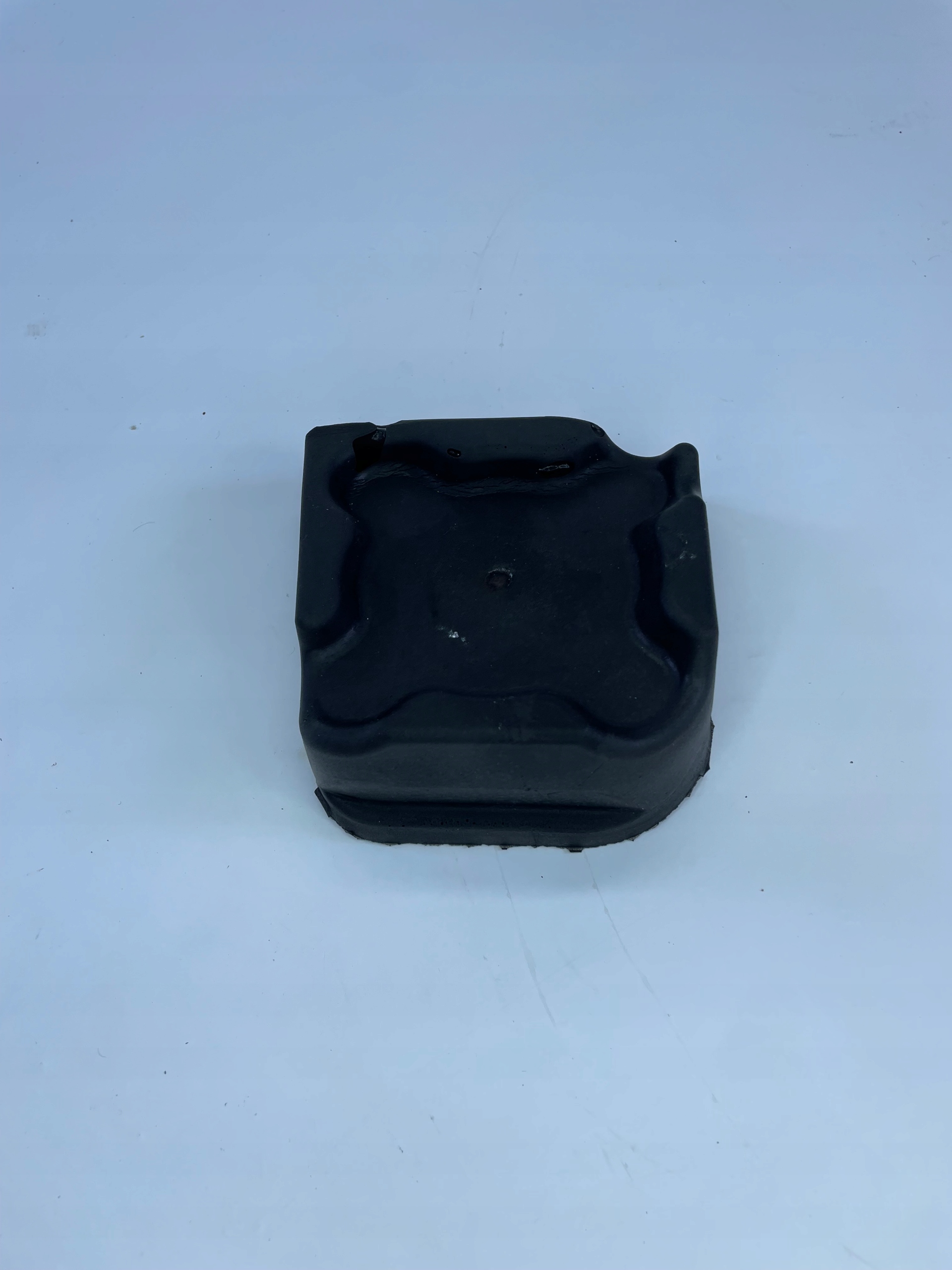 BMW G01 Cache supérieur jambe McPherson 7410879 image 2