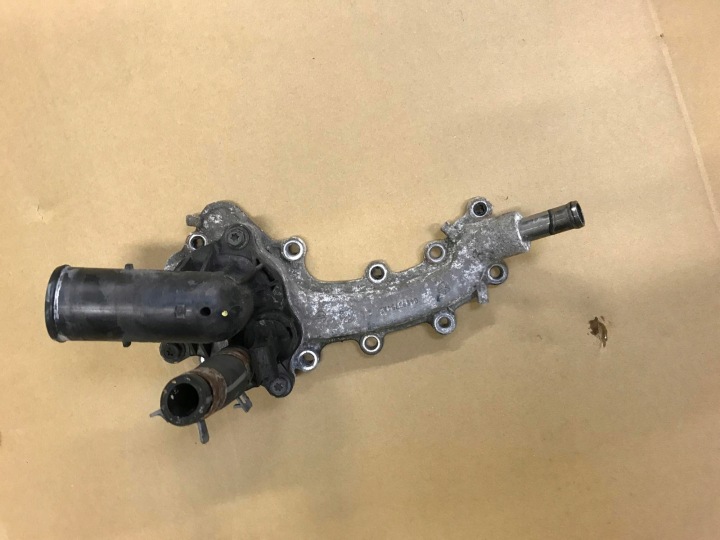 DODGE DURANGO JEEP BOÎTIER THERMOSTAT THERMOSTAT 3,6 PENTASTAR 2019