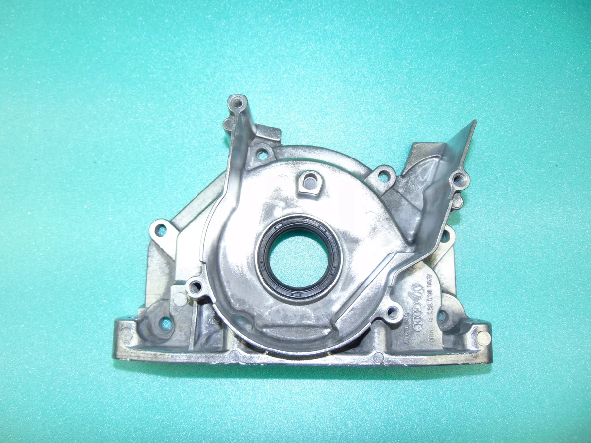 Carcaça Vedação Eixo Audi VW Skoda 03G103153B