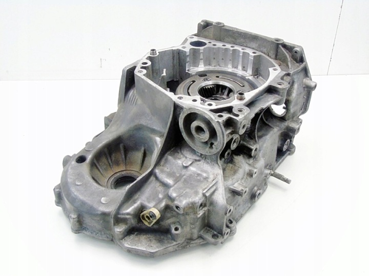 Vaihteiston kotelo 20TS20 automaatti 407 C5 2.0 16V Peugeot Citroen