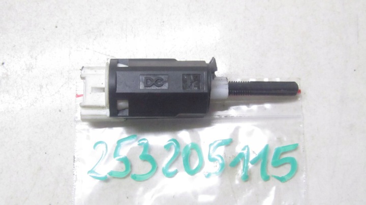 MASTER MOVANO III Bremslichtschalter 253205115 10-