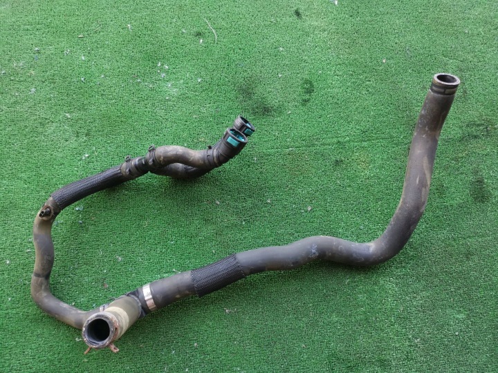 Flexible de chauffage Transit Custom avec chauffage arrière GK21-18N252-GC