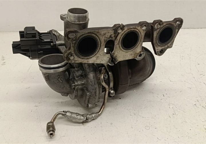 TURBIIINI TURBOSYÖTIN BMW M2 M3 M4 F87 S55B30 S55 M-POWER 3.0i 7649275