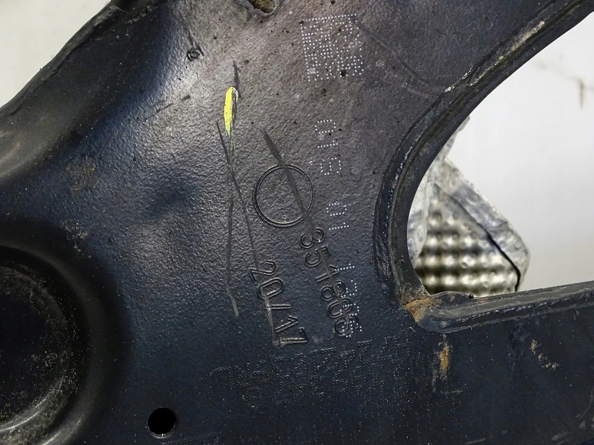 Audi A4 B9 A5 F5 Engine Cradle Used image 4