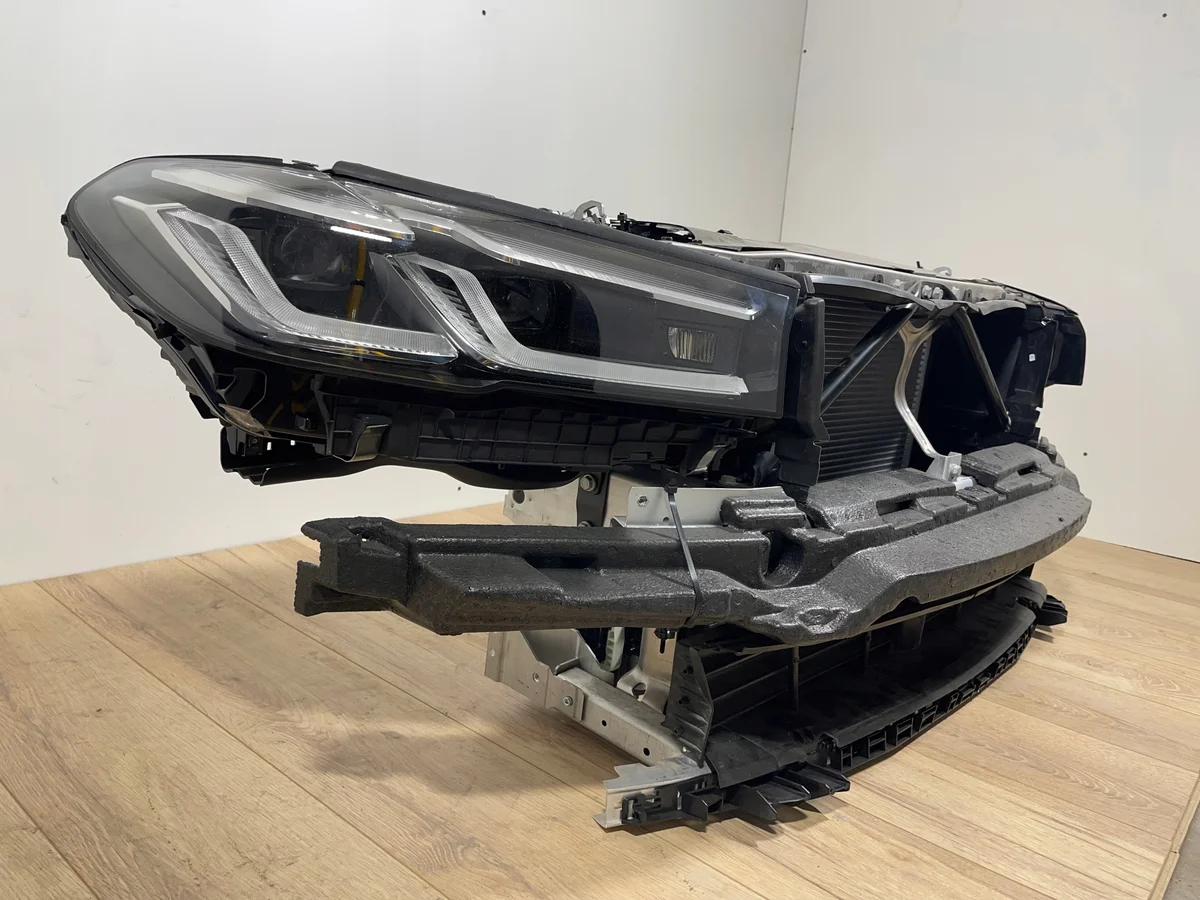 Adaptive LED Scheinwerfer BMW 5 G30 G31 LCI image 4