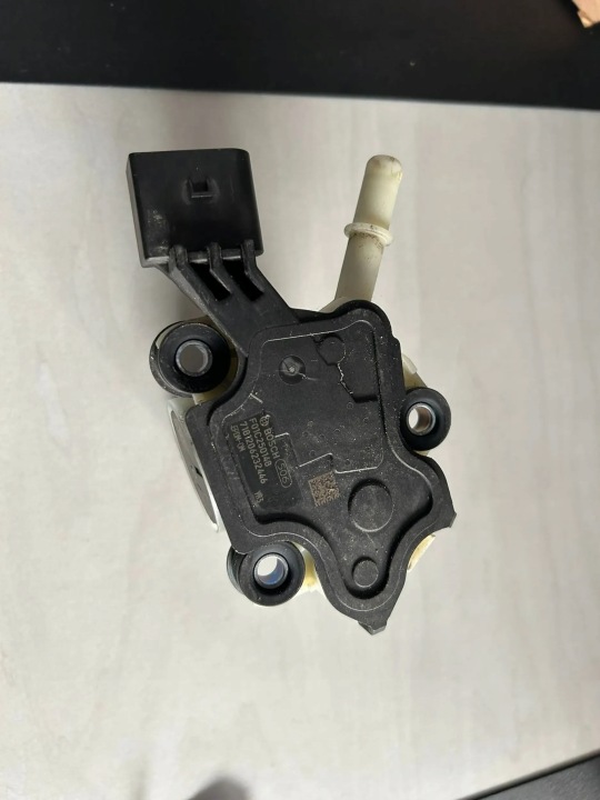 ADBLUE Pump Volkswagen Caddy 2020