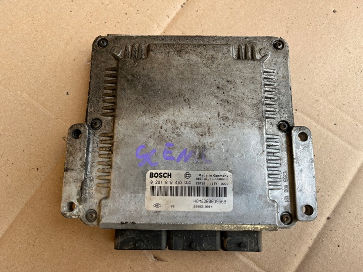 Moottorin ohjainyksikkö Renault Scenic I 1999-2002 1.9 DCI 0281010483