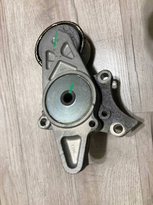 Toyota Hilux VIII 2021 Timing Belt Tensioner 2.4