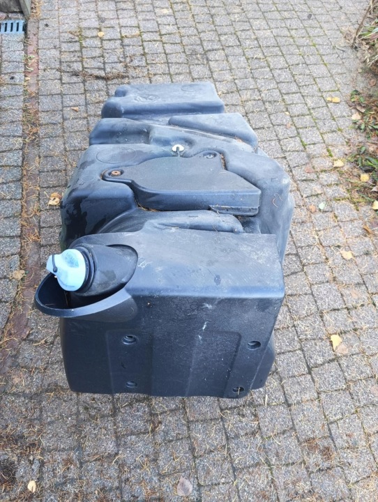 Adblue-tank Daf XF Euro 6 1981181 1928238