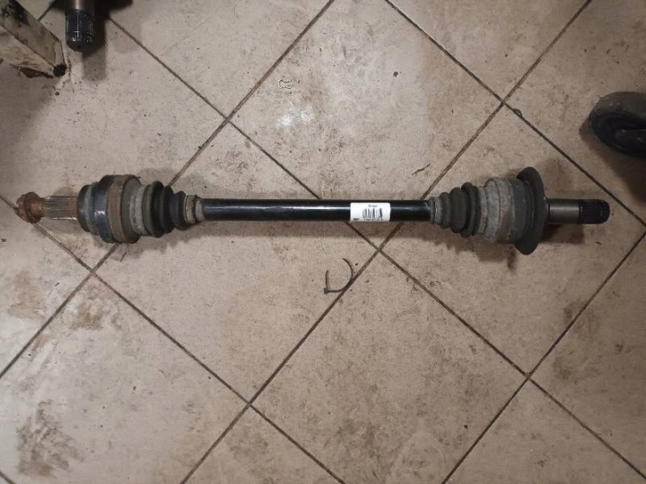 Left Rear Axle Shaft BMW F07 GT 3.0D 7566075AI08