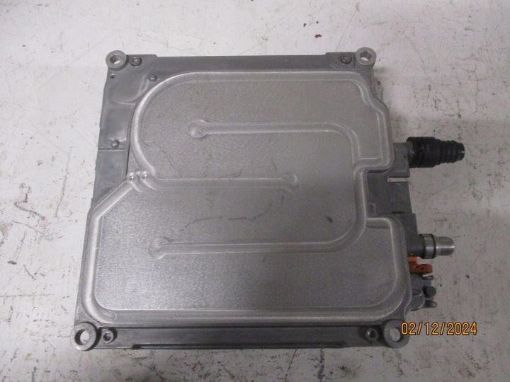 Invertteri latausmoduuli Mercedes EQA A0009009935