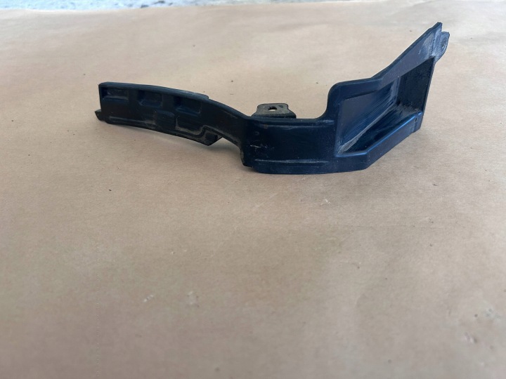Rear Bumper Bracket Slide Left A2058852923 Mercedes C-Class W205