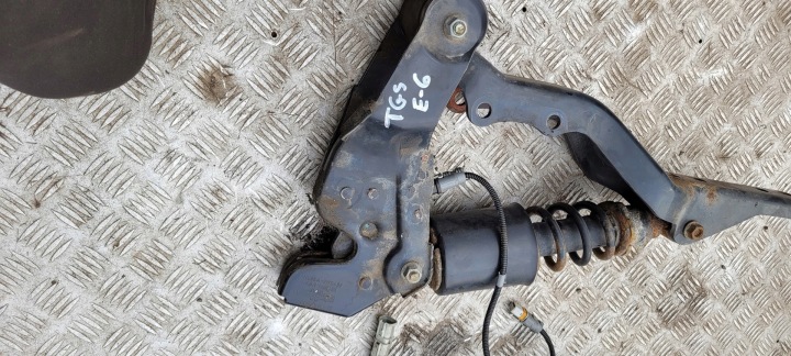 Fecho Amortecedor Suspensão Cabine Trás MAN TGS TGX E-6 81.41722.6090