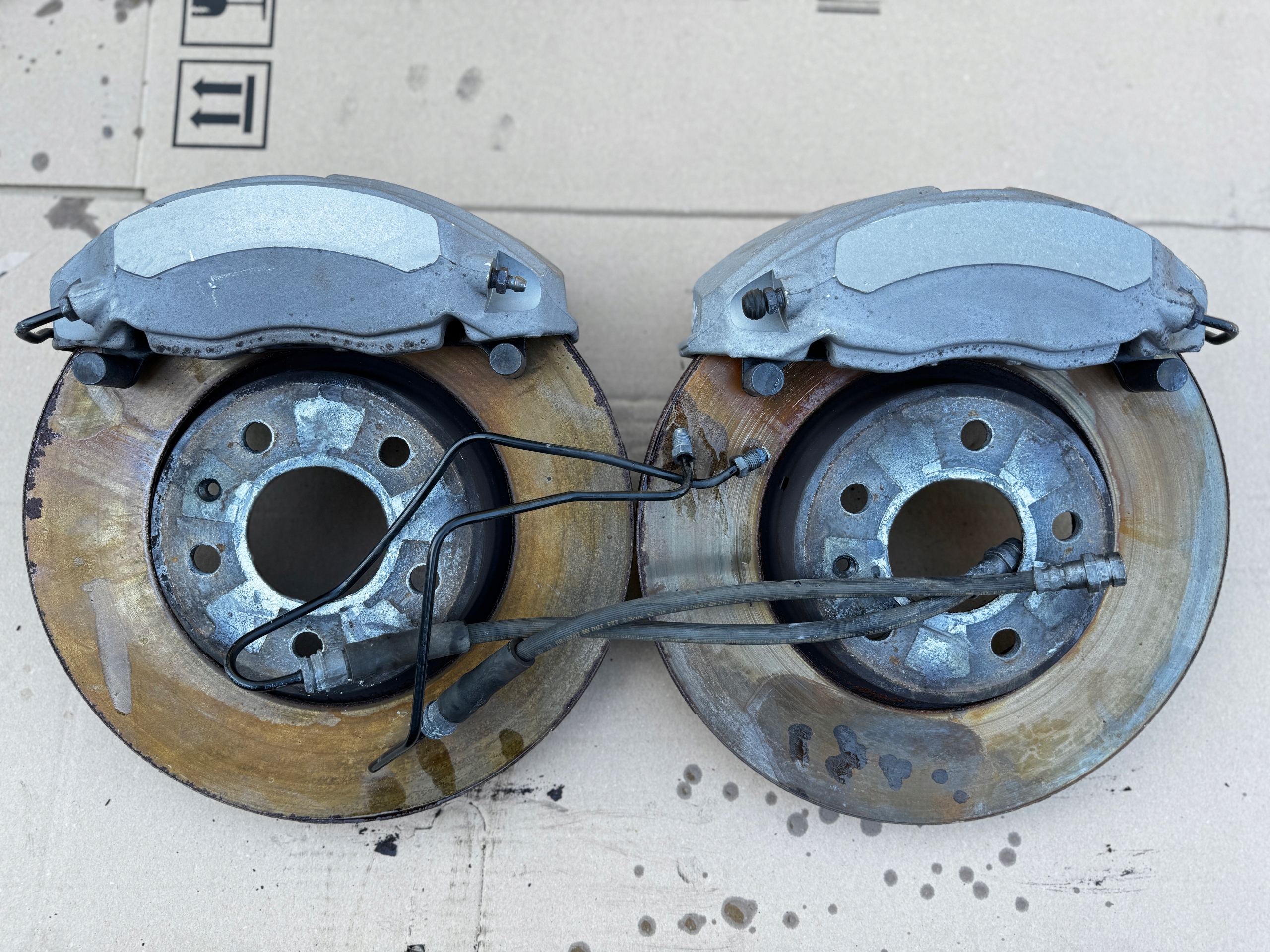 Bromsok framskivor Audi A4 B9 A5 8W A6 4K 338 338mm 4-kolvs