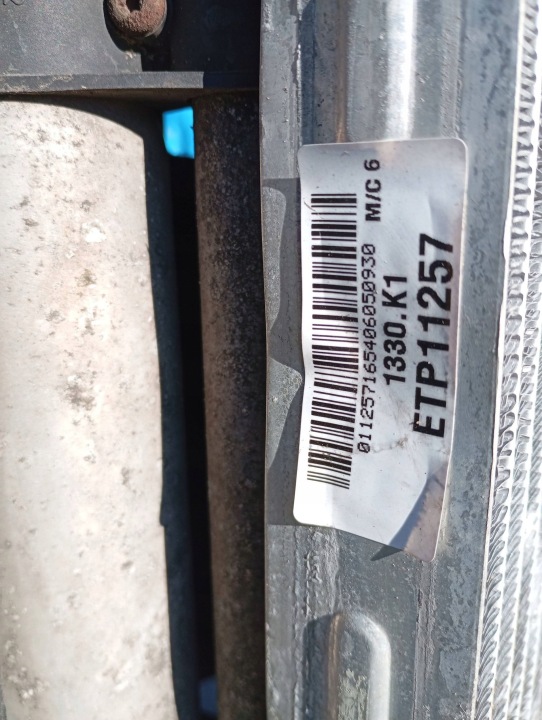 Peugeot 307 CC 2.0 Radiatore ventola cinghia anteriore rinforzo