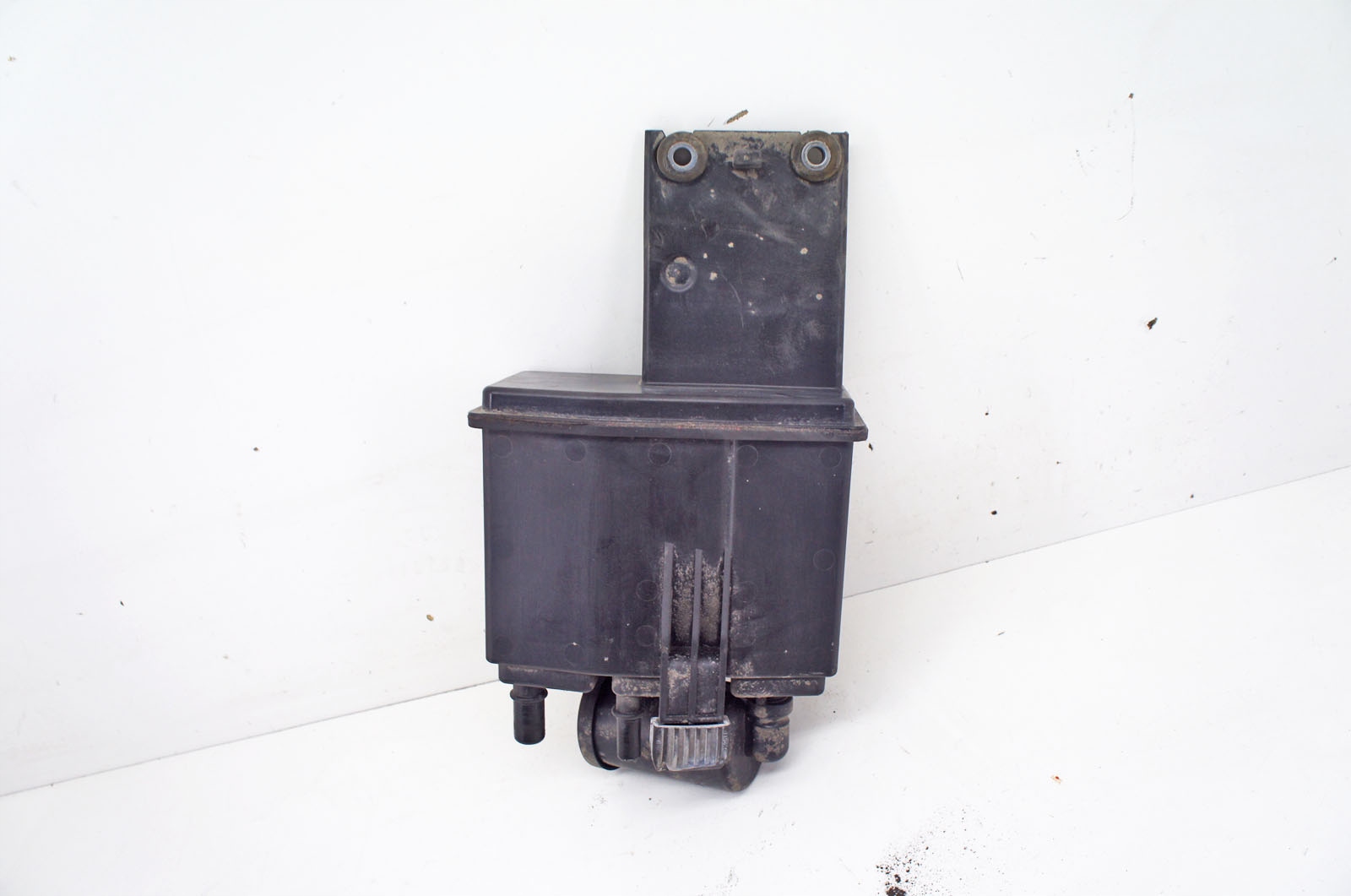 SR280 Volvo V90 II T5 16- Hiilisuodatin 31372291