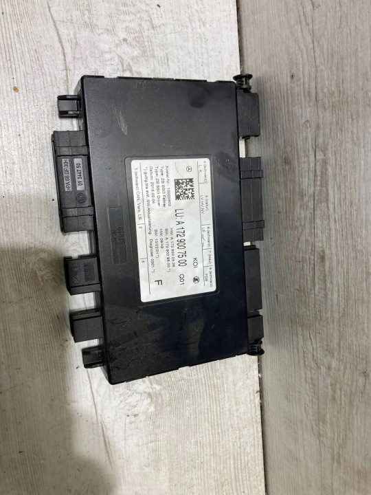 Takaistuimen moduuli MERCEDES-BENZ E CABRIO (A207) A1729007500 3.0L diesel