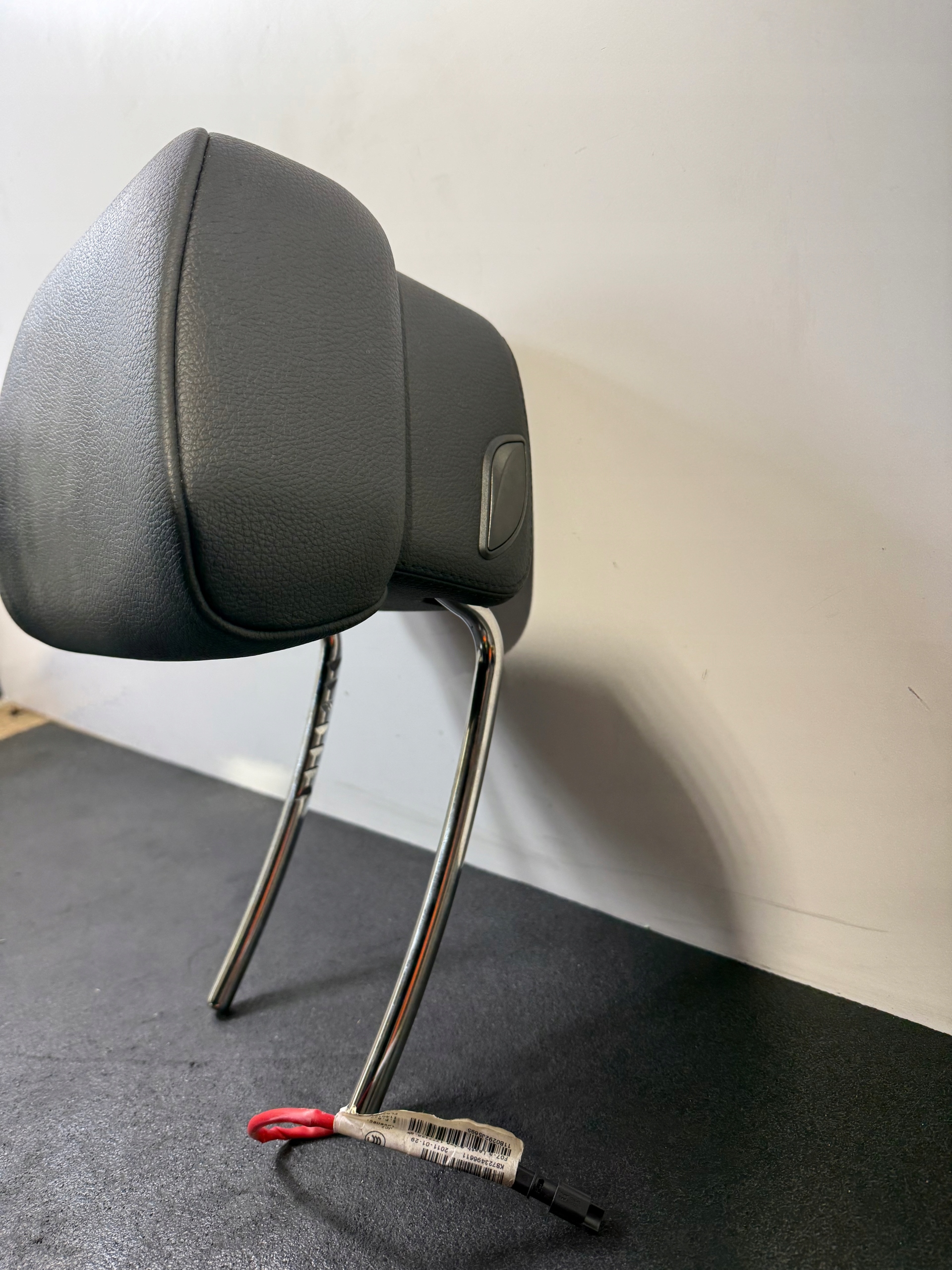 BMW F01 F07 F10 F11 Kopfstütze vorne Leder Gebraucht OEM 00.103.41N image 4