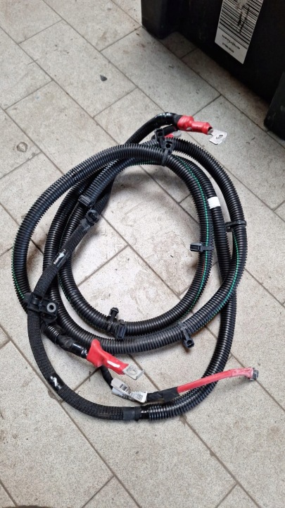 Johdinsarja KLEMA PLUS Twingo III 241106653R
