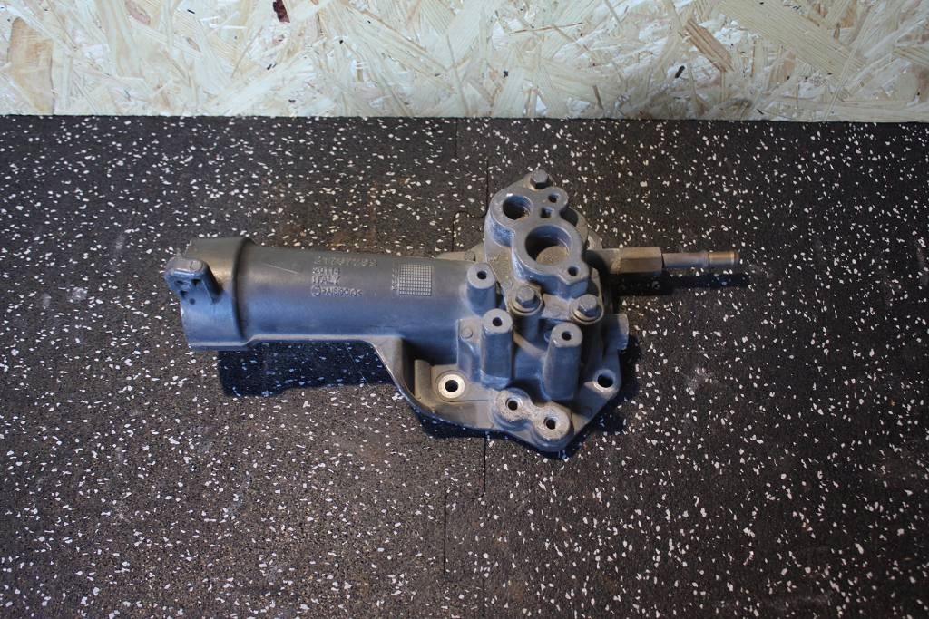 RENAULT GAMA T RANGE VOLVO FH4 FH 4 tubo acqua alloggiamento termostato 21767299a
