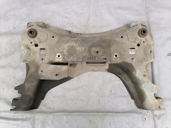 Moottorin alusta kelkka Renault Megane 2 II 8200503491