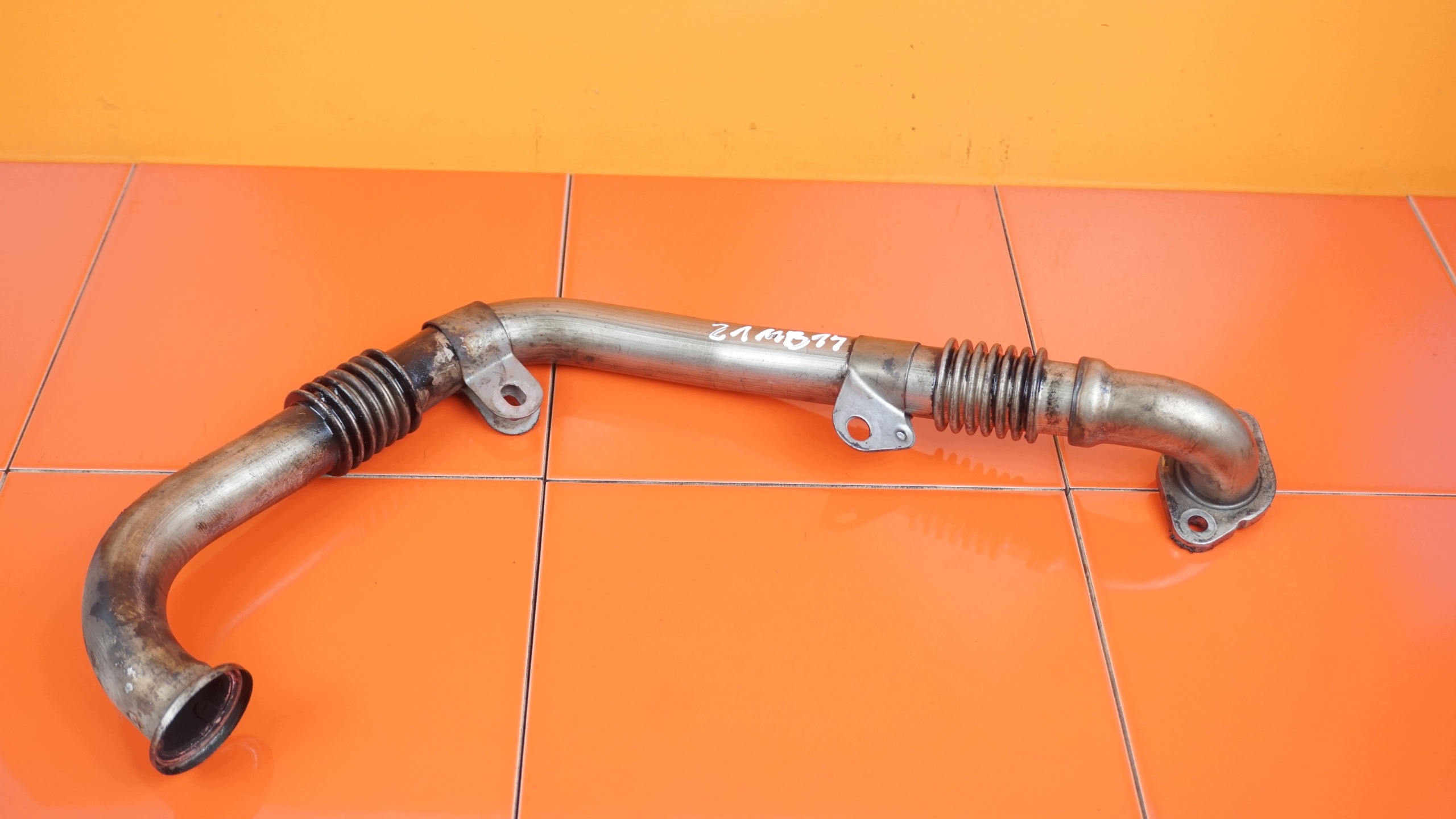 Renault Megane II Scenic II 1.9 dci EGR pipe 8200525140 image 2