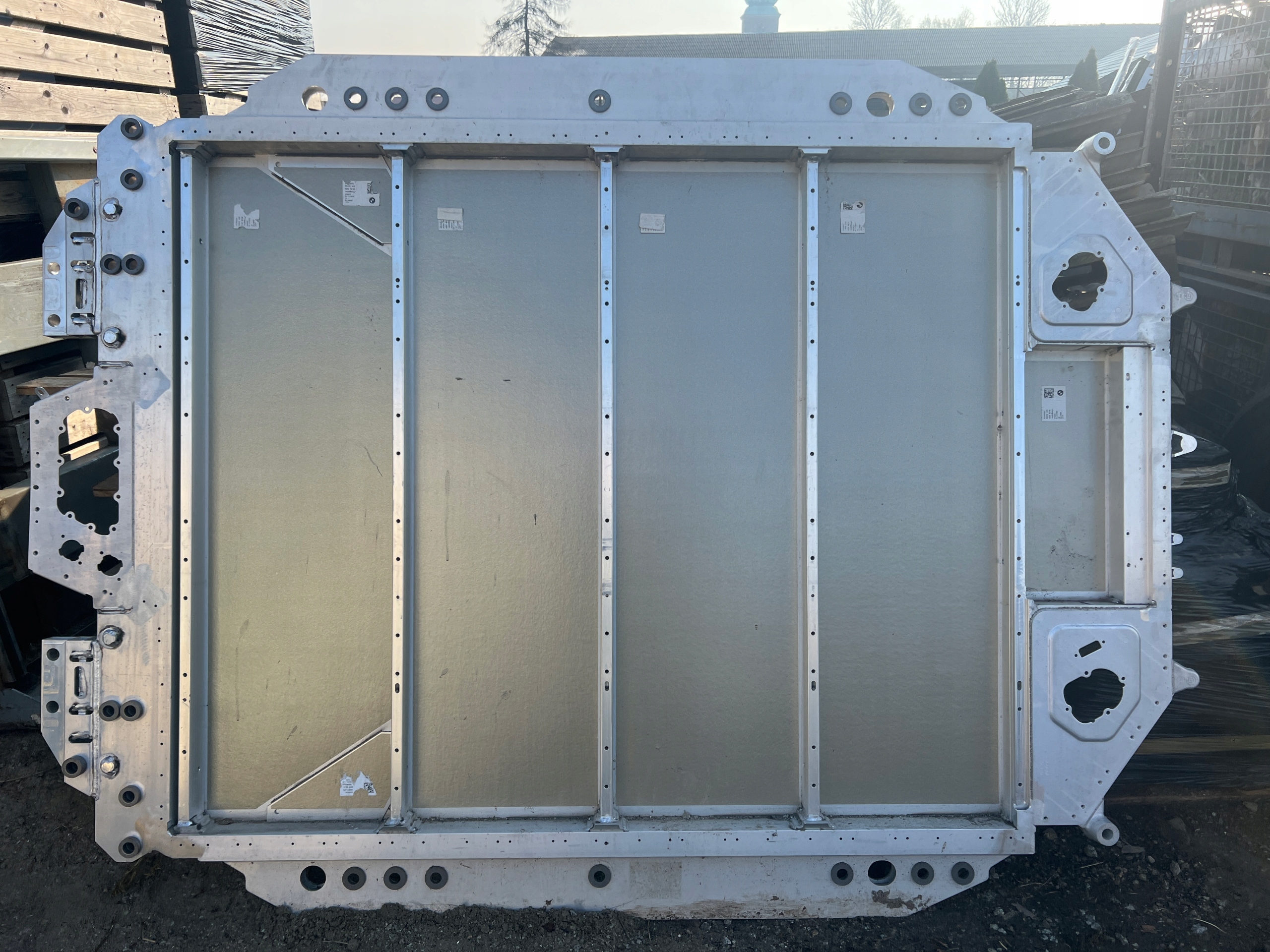 BMW I4 G26 Batteriegehäuse Boden Rahmen Original 21- image 2