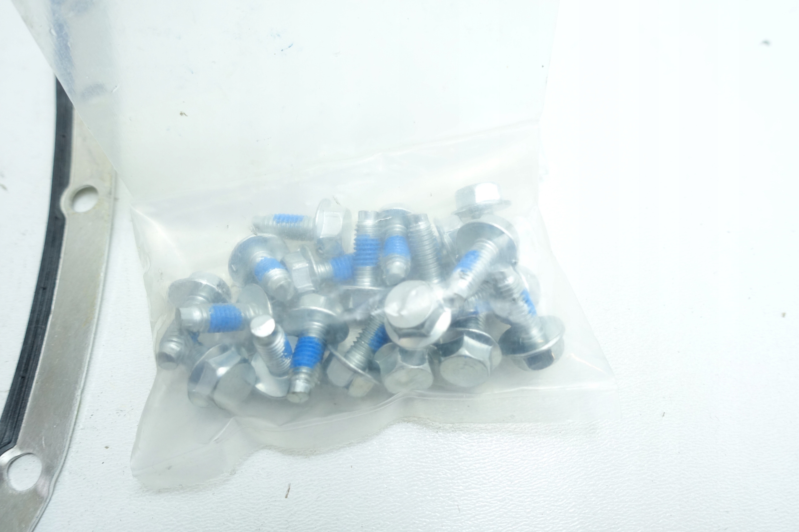 BMW 3 E36 E46 Getriebefilter HX 159KIT MAHLE 24111423604 24117508517 image 3