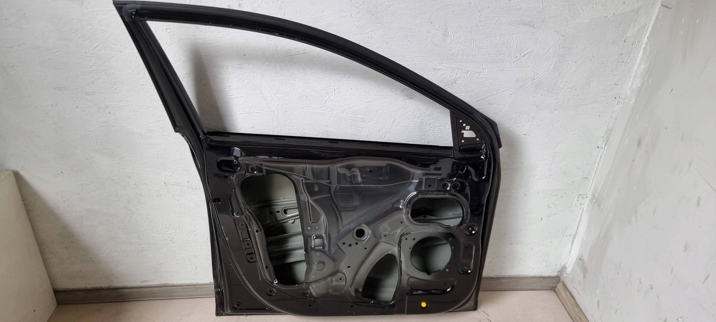 Porta esquerda dianteira HYUNDAI KONA LIFT '17-'23 image 8