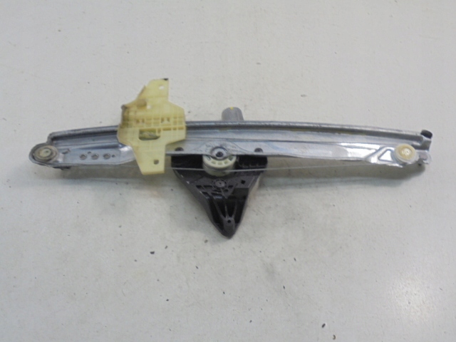 DACIA LOGAN III 3 Fensterheber elektrisch vorne rechts 807209782R image 3