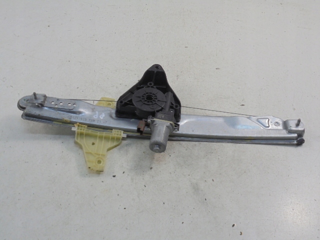 DACIA LOGAN III 3 Fensterheber elektrisch vorne rechts 807209782R image 6
