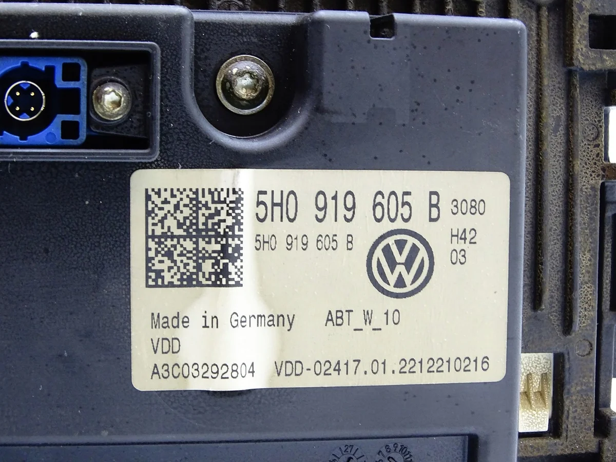 Näyttö VW Golf VIII 8 navigaatioon image 5