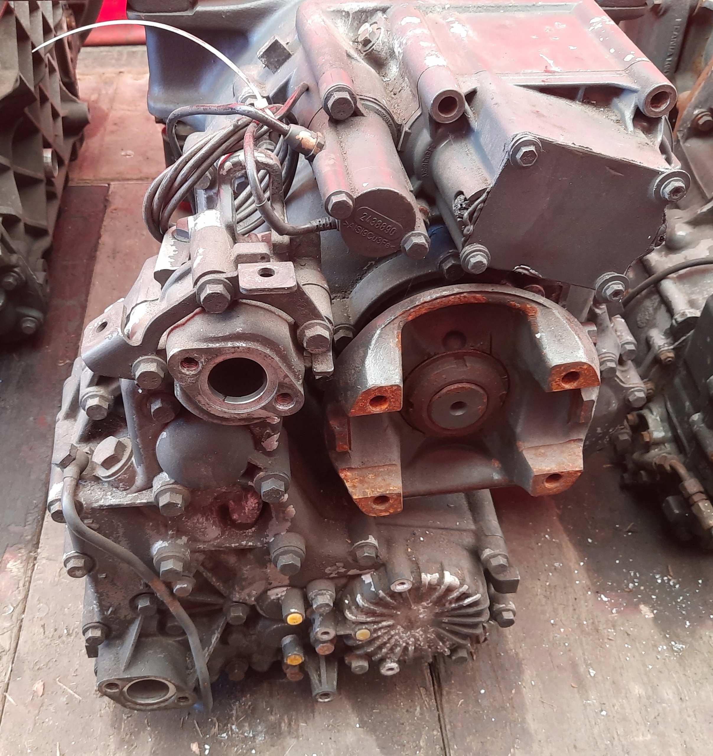 SCANIA R S Planetengetriebegehäuse GRS 895R 905R GRS895 R GRS905 R image 2