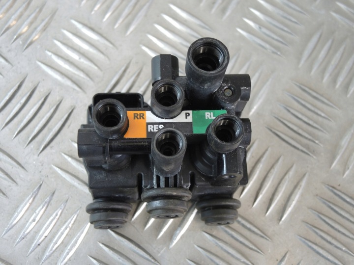 Elettrovalvola sospensione Range Rover Sport L494 CPLA-55710-BC